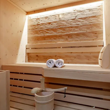 Apart33 2-2 * هاوس إم إنيستال