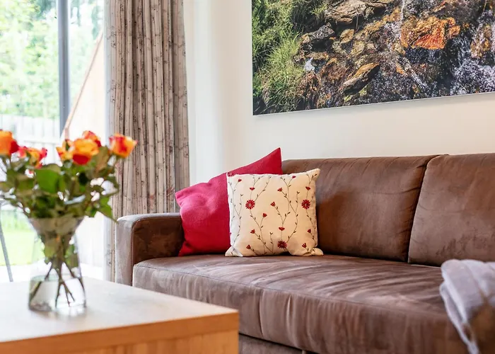 Apart33 2-2 * هاوس إم إنيستال